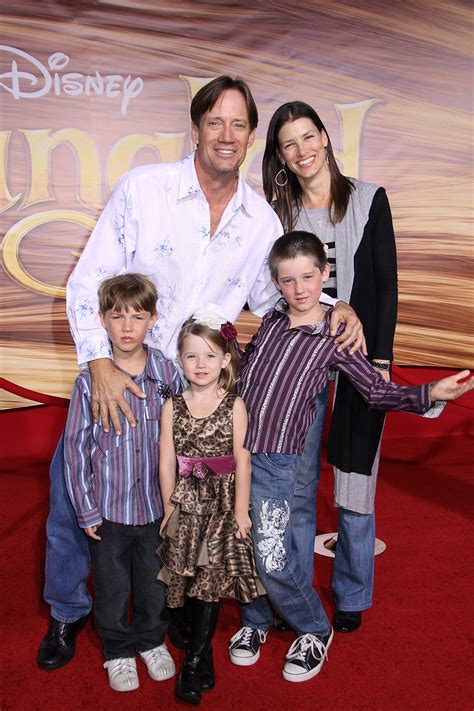 kevin sorbo and family.